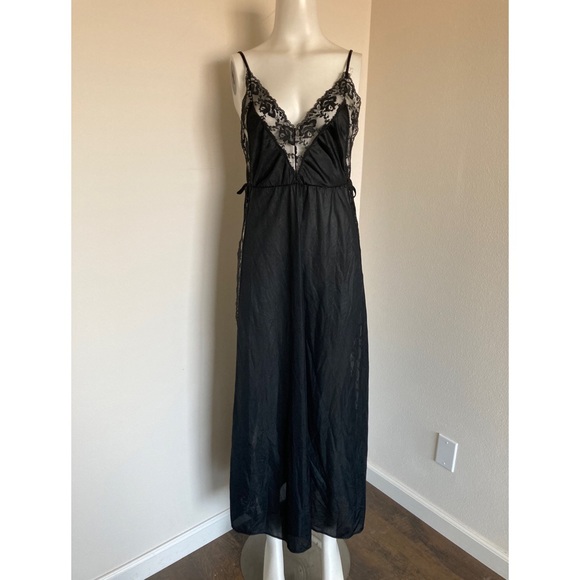 Vintage 60’s 70’s Black Nylon & Lace Split-side Nightgown PANDORA Sz S - Picture 2 of 10